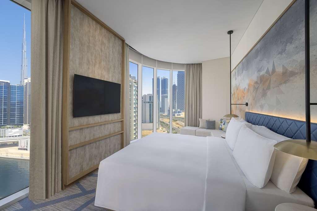 Hilton Garden Inn Dubai Business Bay Phòng bức ảnh