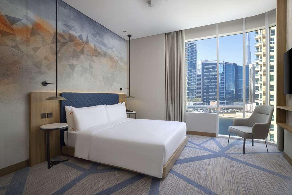 Hilton Garden Inn Dubai Business Bay Phòng bức ảnh