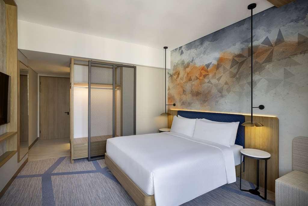 Hilton Garden Inn Dubai Business Bay Phòng bức ảnh