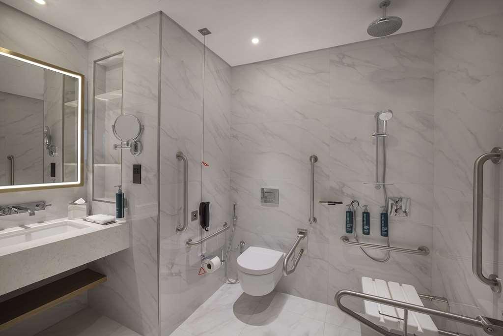 Hilton Garden Inn Dubai Business Bay Phòng bức ảnh